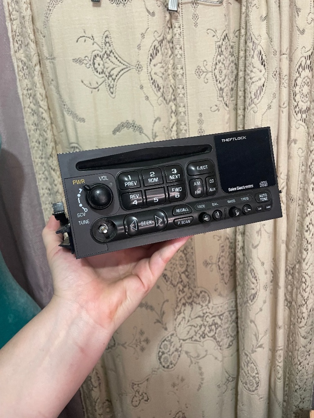 Stock Stereo Chevy 15766343 Delco Electronics UNTESTED